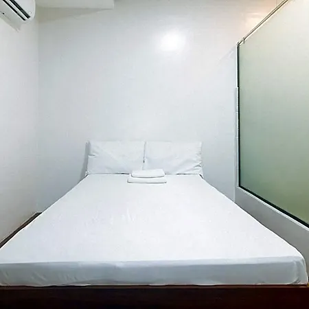 Gren Place Near Baclaran Airport Road By Reddoorz