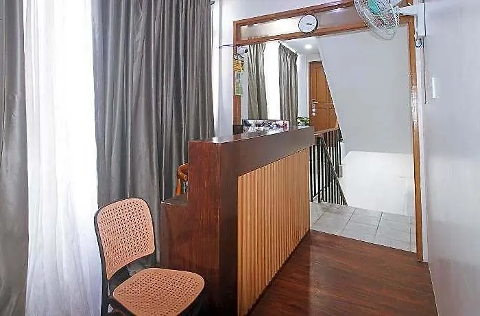Hotel Gren Place Near Baclaran Airport Road By Reddoorz *