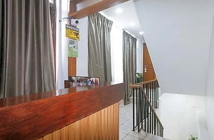Gren Place Near Baclaran Airport Road By Reddoorz Hotel *