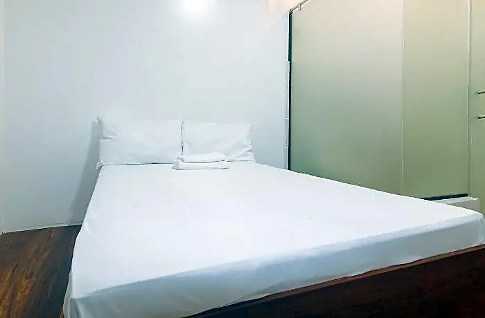 Gren Place Near Baclaran Airport Road By Reddoorz Hotel Manila